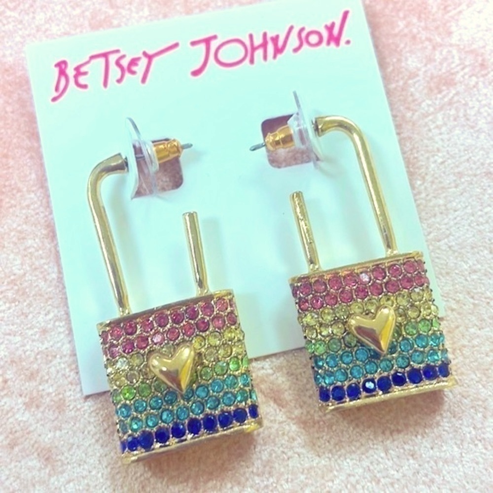 Brand New Betsey Johnson All You Need is Love Locket Crystal Rainbow Earrings
